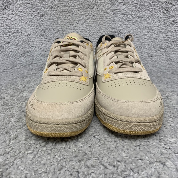 NEW Reebok Club C 85 Looney Tunes Beige Shoes Sneakers Mens Size 12 RARE LMT EDT - Picture 6 of 15
